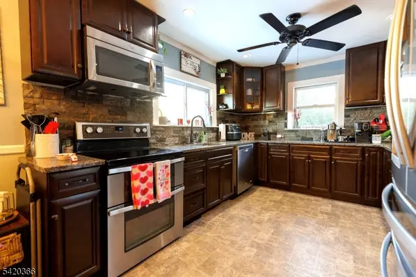 53B Broad St, Flemington Boro, NJ 08822