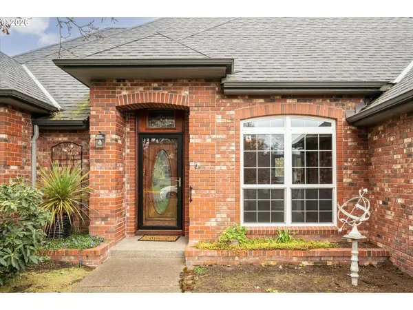 1424 WIMBLEDON PL, Springfield, OR 97477