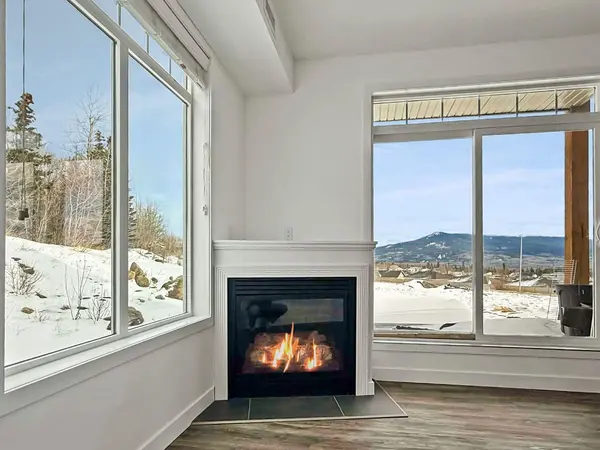 160 Moberly RD #111, Grande Cache, AB T0E 0Y0