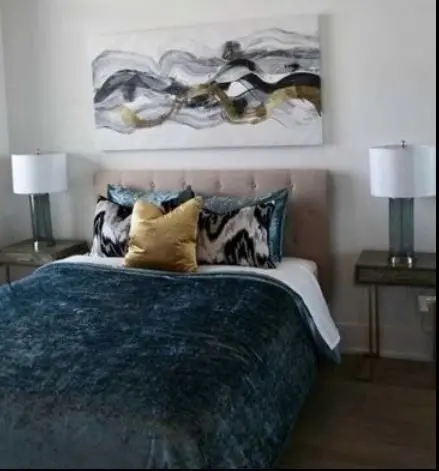 29 Queens Quay E #1025, Toronto C01, ON M5E 0A4