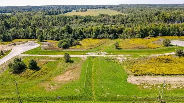 100 Scarlett Line, Springwater, ON L0L 1V0