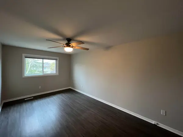 87 Barrett CRES #Walkout, Barrie, ON L4N 5A4