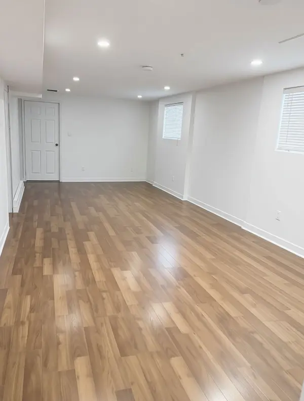 8 Montrose PL #Lower Level, Brampton, ON L6S 2S8