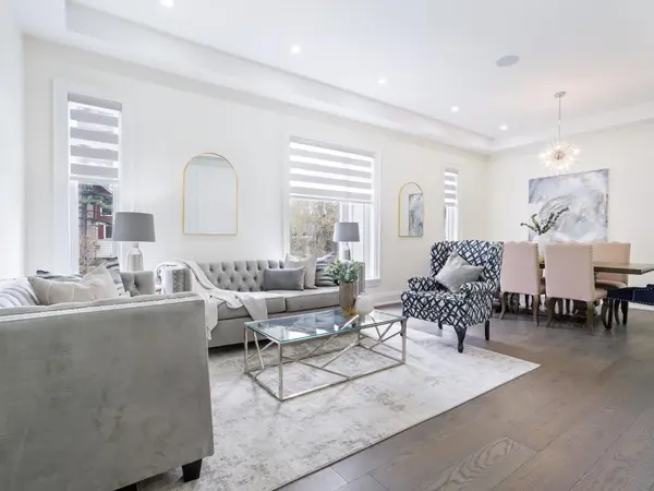 135 Mill ST S, Brampton, ON L6Y 1T4