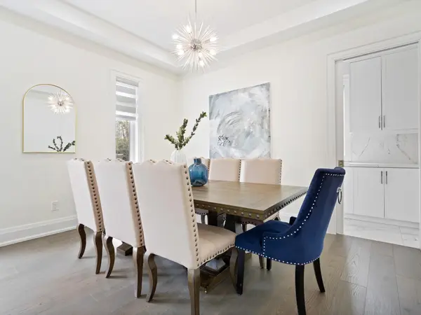 135 Mill ST S, Brampton, ON L6Y 1T4