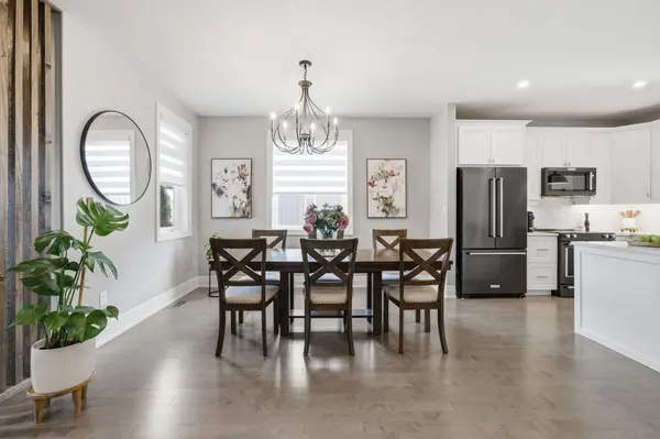 22 Curtis ST, Prince Edward County, ON K0K 2T0