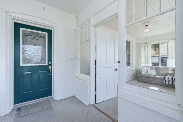 77 King ST S, Minto, ON N0G 1Z0