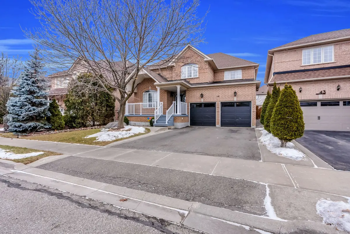 45 Heatherdale DR, Brampton, ON L7A 2H4