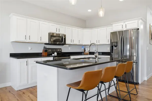 320 Amy Street #C, Swisher, IA 52338-9479