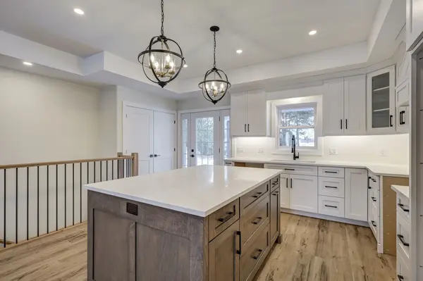 56087 Maverick CT, Bayham, ON N0J 1Y0