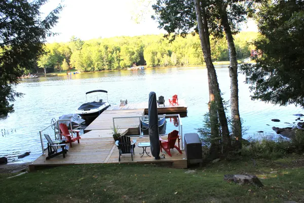 340 Wurm RD, Magnetawan, ON P0A 1P0