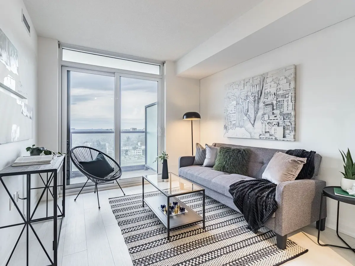 30 Gibbs RD #2610, Toronto W08, ON M9B 0E4