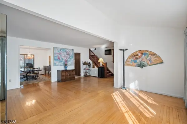 489 Maple Ave, Teaneck Twp., NJ 07666