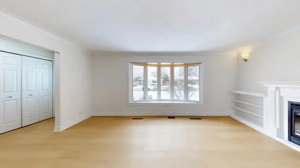 755 Somerville ST, Oshawa, ON L1G 4J4