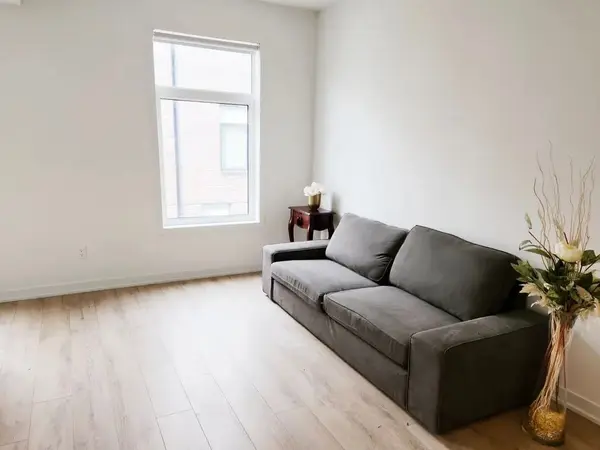 1720 Simcoe ST N #20, Oshawa, ON L1G 0C3