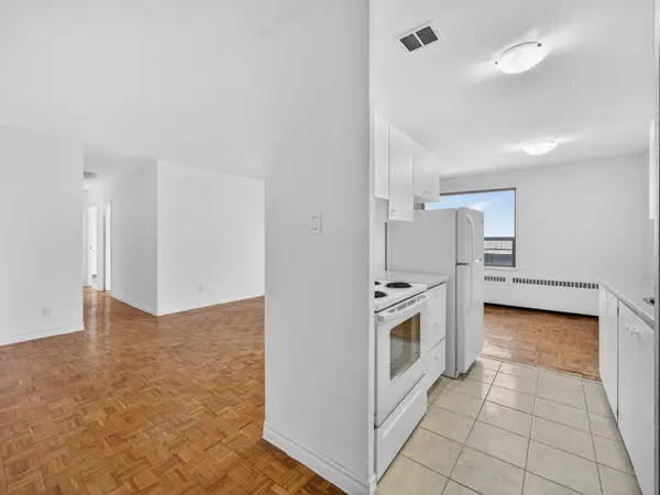 275 Wentworth ST W #217, Oshawa, ON L1J 1N1