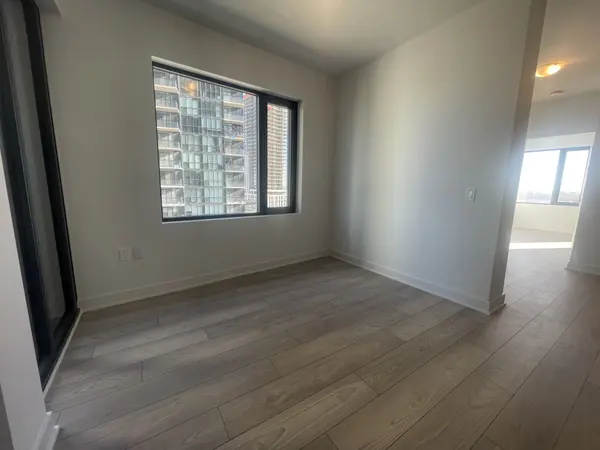 2920 Highway 7 RD #907, Vaughan, ON L4K 0P4