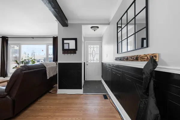 1032 Gilmore AVE, Innisfil, ON L0L 1W0