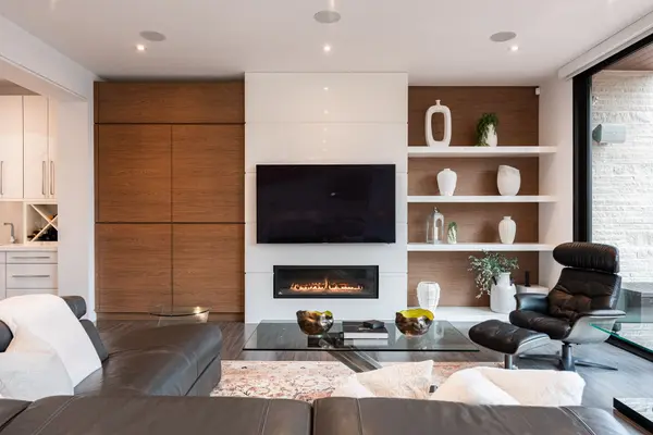 1388 Acton CRES, Oakville, ON L6J 2S5