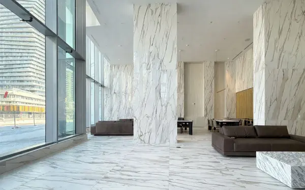 448 Burnhamthorpe RD W #1906, Mississauga, ON L5B 0R4