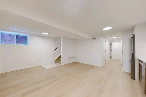 168 Pearson AVE #Lower Unit, Toronto W01, ON M6R 1G5