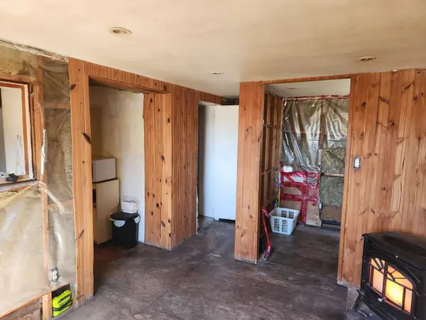 159 Simpson RD, Prince Edward County, ON K0K 1P0