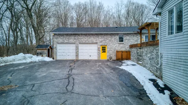 5034 Highway 2 N/A, Gananoque, ON K7G 2V5