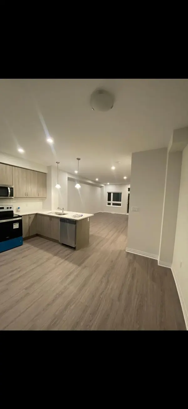 51 Sparrow AVE #10, Cambridge, ON N1T 2E2