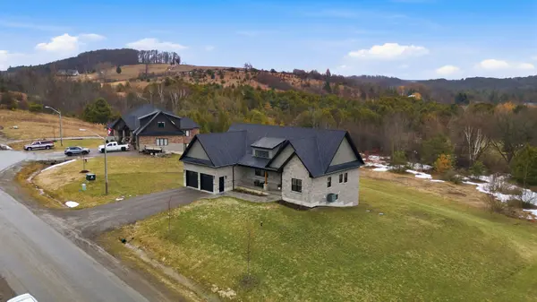 8 Archibald CT, Hamilton Township, ON K0K 1C0