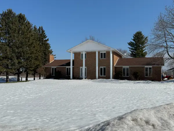 1139 St Joseph RD, Russell, ON K0A 1W0