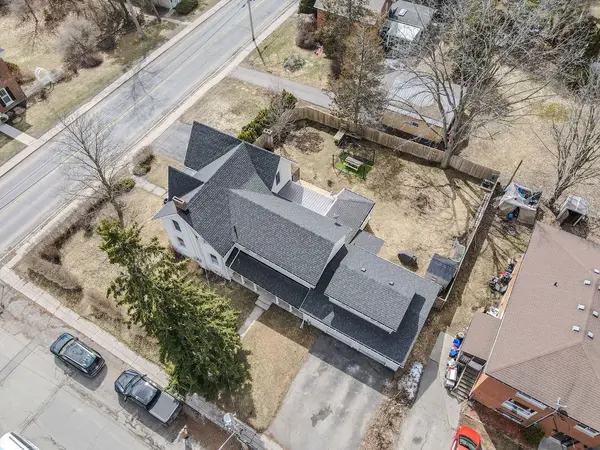 201 Bridge ST W, Greater Napanee, ON K7R 2E5