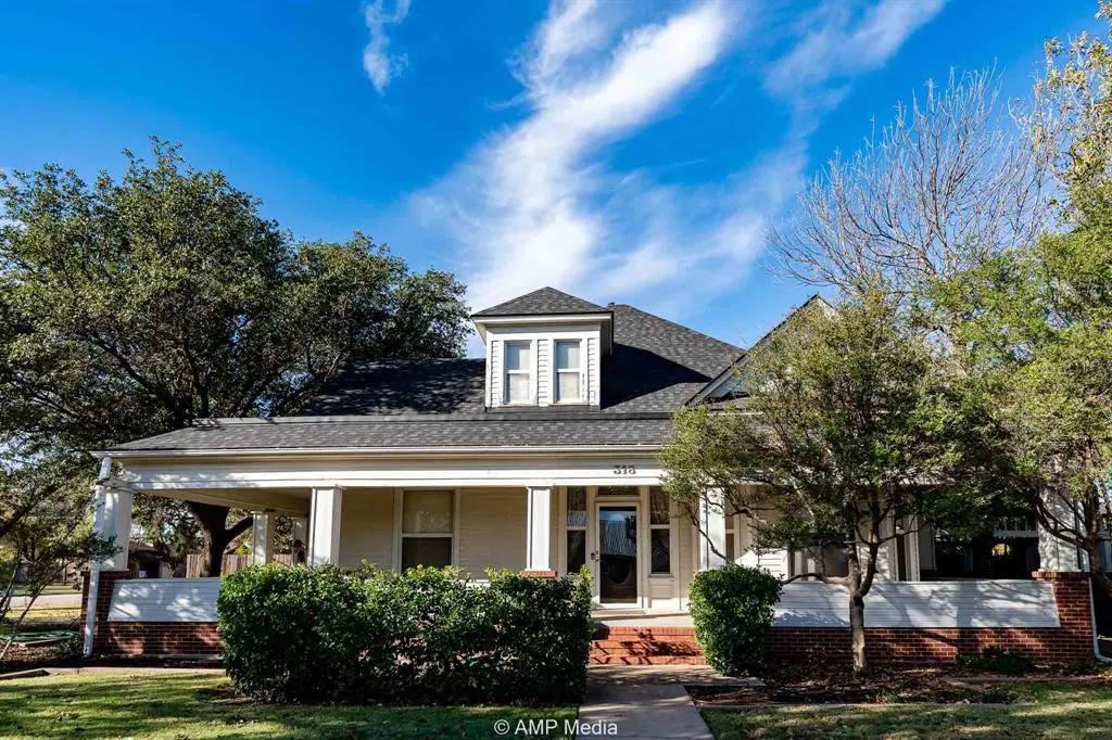 318 Avenue A, Hamlin, TX 79520