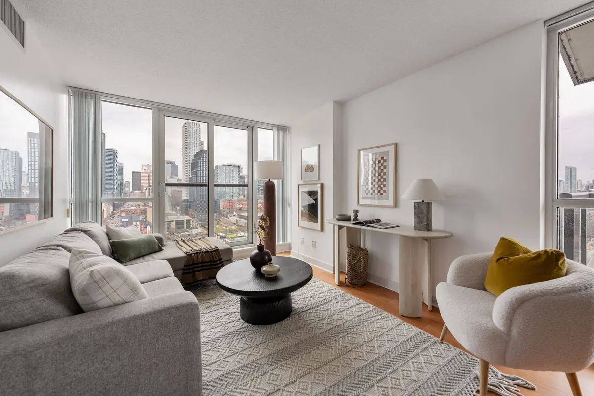 320 Richmond ST E #LPH13, Toronto C08, ON M5A 1P9