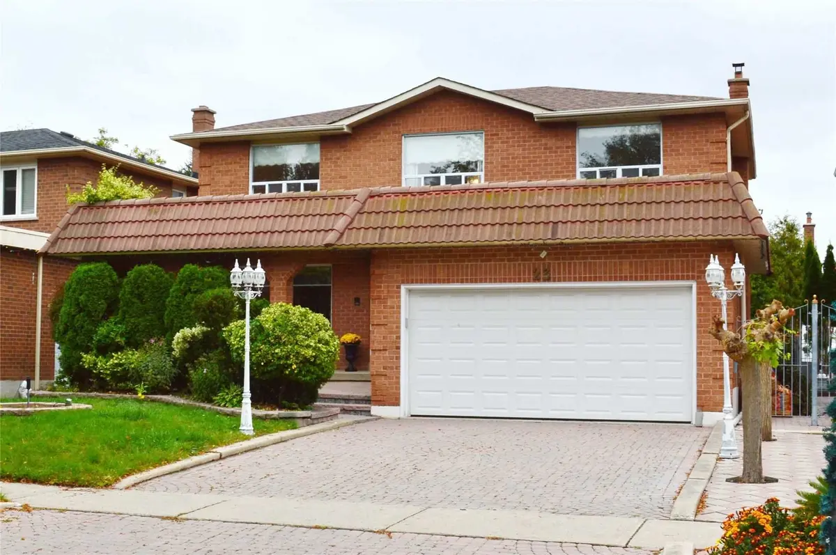 23 Arrowhead DR, Vaughan, ON L4L 4A4