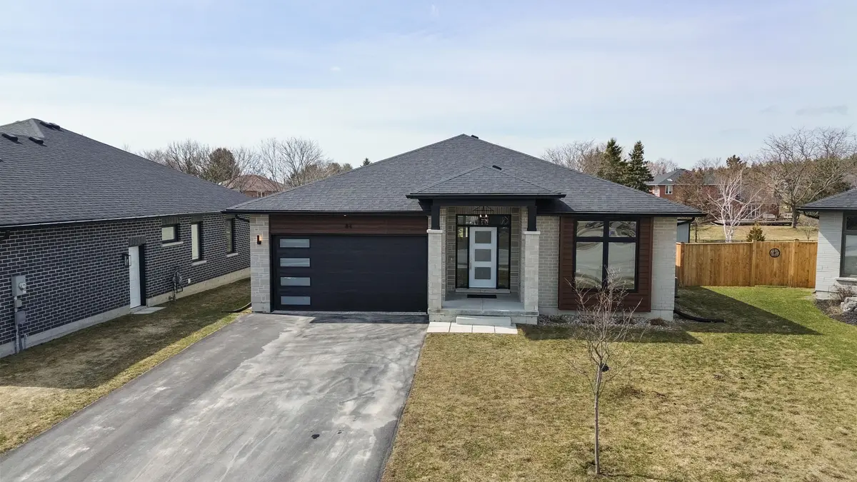 84 Dewal PL, Belleville, ON K8P 0H2