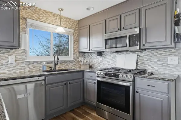 5796 Poudre WAY, Colorado Springs, CO 80923