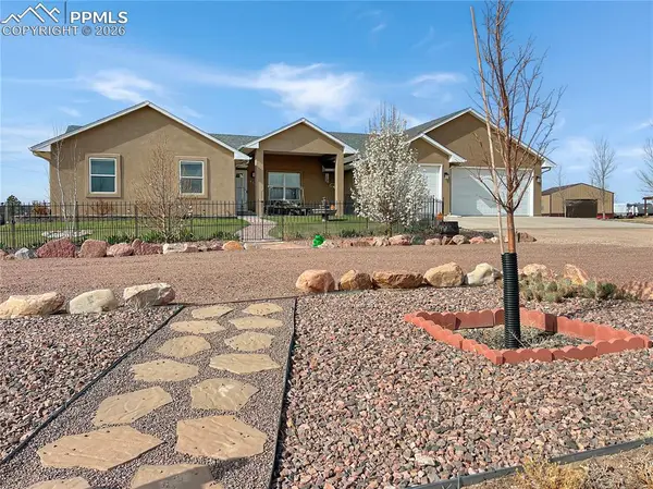 439 N Mitford DR, Pueblo West, CO 81007