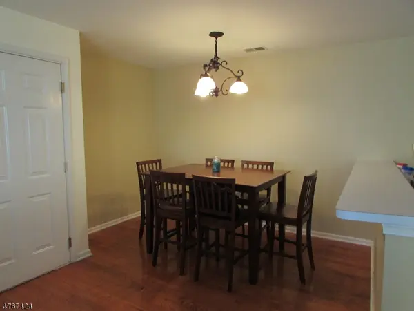 8 Genoble Rd, Montville Twp., NJ 07045