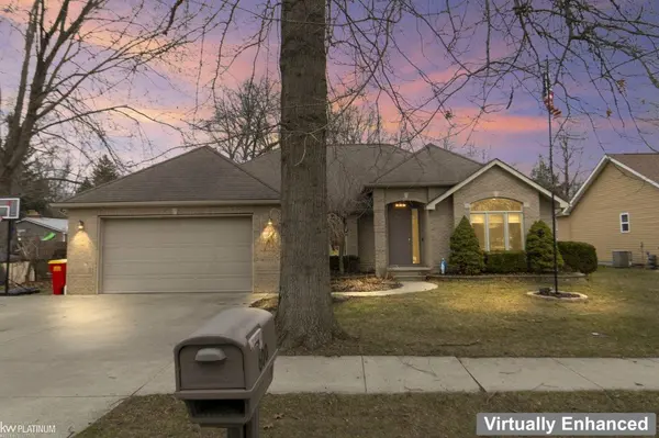 600 Cherry ST, Algonac, MI 48001