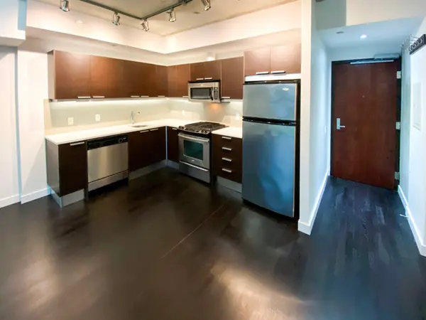 25 Oxley ST #416, Toronto C01, ON M5V 2J5