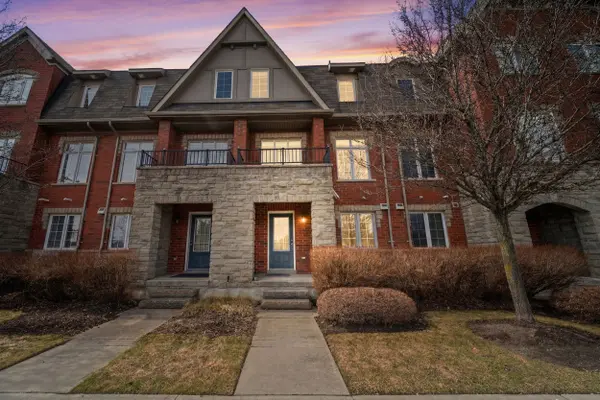 1701 Finch AVE #13, Pickering, ON L1V 0B7