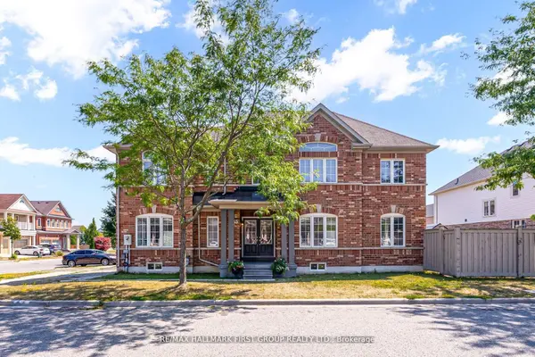 35 Elliottglen DR, Ajax, ON L1Z 0H1