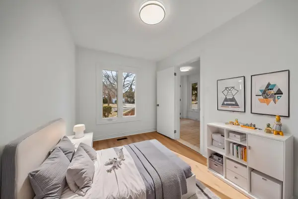 295 Fifth AVE, Vaughan, ON L4L 7A8