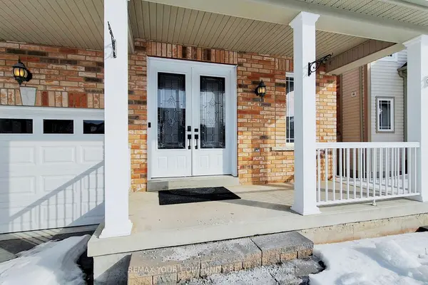 25 Bache AVE, Georgina, ON L4P 0C7