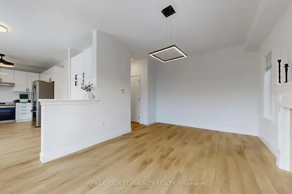 25 Bache AVE, Georgina, ON L4P 0C7