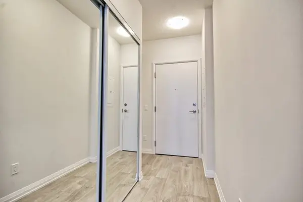 7895 Jane ST #310, Vaughan, ON L4K 2M7