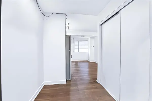 56 Lakeside TER #510, Barrie, ON L4M 7B9