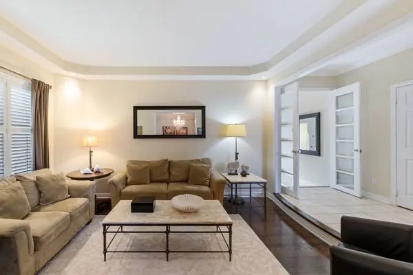 2431 Meadowridge DR, Oakville, ON L6H 7R3