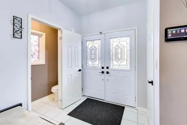 136 Degrassi Cove CIR, Brampton, ON L6X 0N8