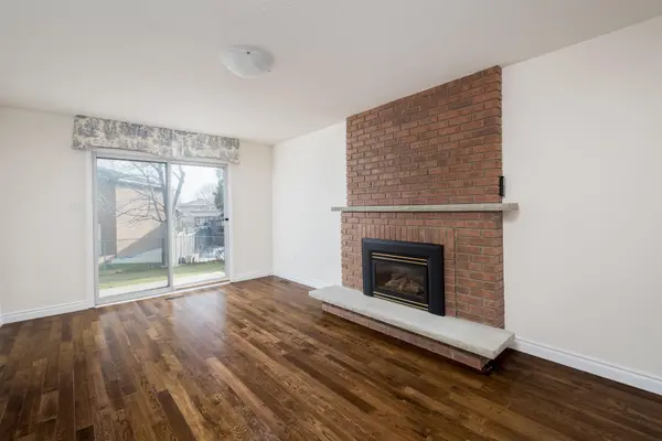 33 Princeton TER, Brampton, ON L6S 3S4